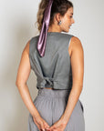 CHALECO TIPO SASTRE GRIS